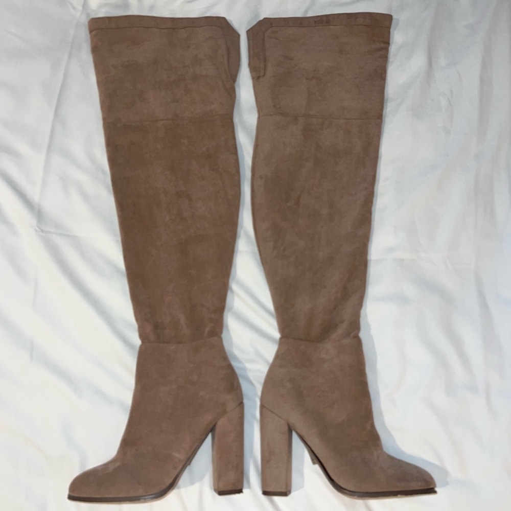 Size 7.5 So Me Karen Thigh High Faux Suede Boots, Beige 4.5” heel